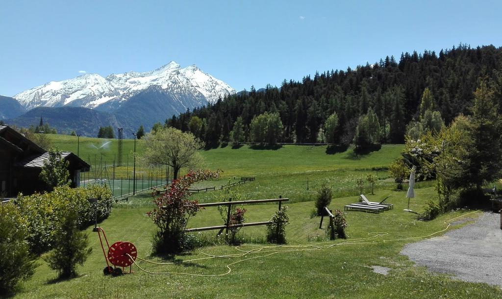 Hotel & Restaurant Saint Nicolas Gran Paradiso Exterior photo